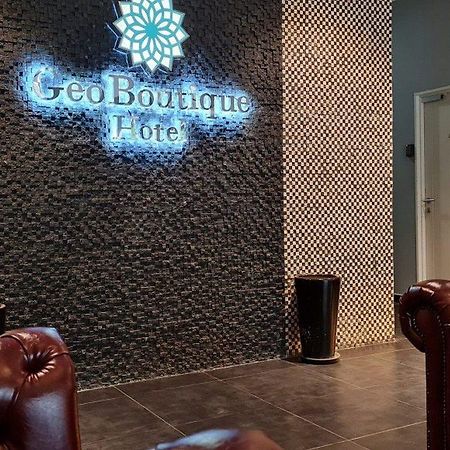 Geo Boutique Hotel Seri Kembangan Exterior photo